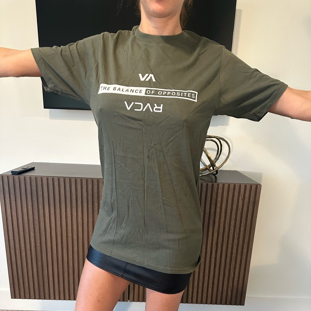 RVCA Tshirt